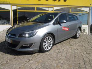 Opel Astra st 1.3 cdti exec. Dezembro/12 - à venda -