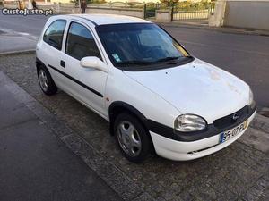 Opel Corsa 1.5td Sport  Abril/00 - à venda - Comerciais