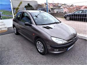 Peugeot XT 3P Fevereiro/99 - à venda - Ligeiros