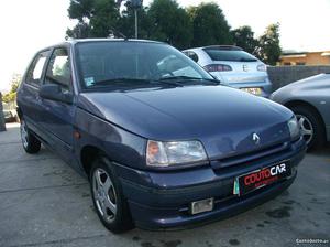 Renault Clio 1.2 Maio/95 - à venda - Ligeiros Passageiros,