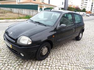 Renault Clio 1.9 D van Junho/99 - à venda - Comerciais /