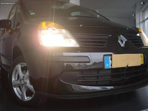 Renault Modus 1.2i "BLACK EDITION" Dezembro/04 - à venda -