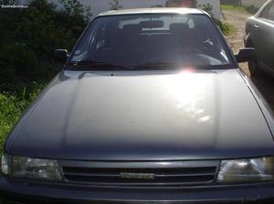 Toyota Carina II Junho/92 - à venda - Ligeiros Passageiros,