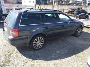 VW Passat 1.9 tdi 130 Outubro/01 - à venda - Ligeiros