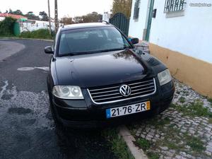 VW Passat 1. 9 tdi 130 cv cx 6 Janeiro/02 - à venda -