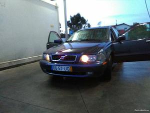 Volvo V diesel Fevereiro/03 - à venda - Ligeiros