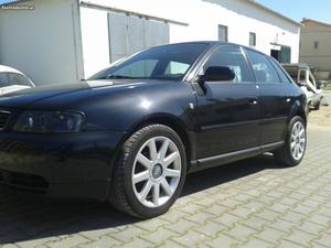 Audi A3 1.6 sport Março/00 - à venda - Ligeiros