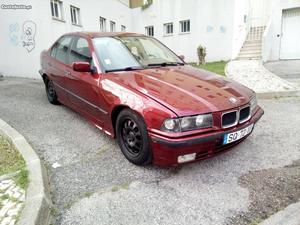 BMW i 102cv Junho/92 - à venda - Ligeiros