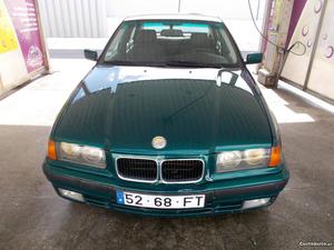 BMW  tds Outubro/95 - à venda - Ligeiros