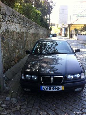 BMW tds touring E36 Abril/95 - à venda - Ligeiros