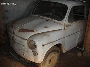 Fiat  D Agosto/80 - à venda - Ligeiros Passageiros,