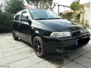 Fiat Punto ligeiro passageiros Outubro/97 - à venda -