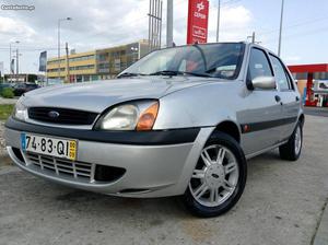 Ford Fiesta Tecno 16v - AC Setembro/00 - à venda - Ligeiros