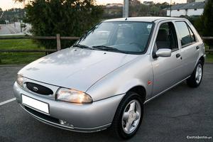Ford Fiesta V tecno Março/99 - à venda - Ligeiros