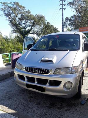 Hyundai H-1 2.5TDI Dezembro/00 - à venda - Ligeiros