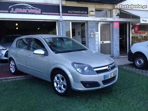 Opel Astra 1.3 cdti cosmos Novembro/06 - à venda - Ligeiros