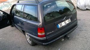 Opel Astra v sport Fevereiro/96 - à venda - Ligeiros