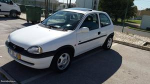 Opel Corsa V SPORT Outubro/97 - à venda - Ligeiros