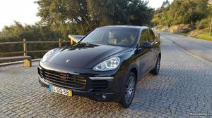 Porsche Cayenne diesel Janeiro/15 - à venda - Ligeiros