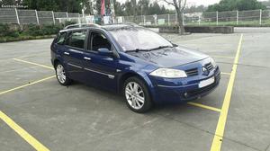 Renault Mégane 1.5dci Setembro/04 - à venda - Ligeiros