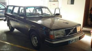 Volvo 245 Carrinha Grand Lux Outubro/80 - à venda -