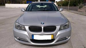BMW 320d Agosto/11 - à venda - Ligeiros Passageiros, Leiria
