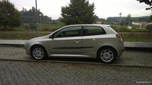 Fiat Stilo  sport 16v Agosto/03 - à venda - Ligeiros