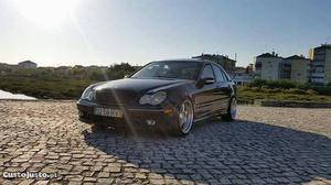 Mercedes-Benz C 200 c200 kompressor AMG GPL Outubro/01 - à