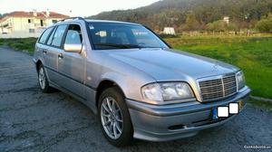 Mercedes-Benz C 220 CDI A/C e D/A Abril/99 - à venda -