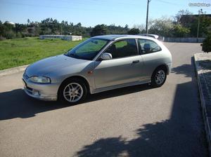 Mitsubishi Colt  Maio/98 - à venda - Ligeiros