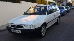 Opel Astra 1.7 TD Impecavel Fevereiro/96 - à venda -
