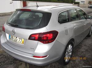 Opel Astra 1.7cdti125cvCrédito Novembro/11 - à venda -