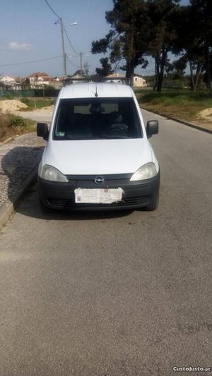 Opel Combo 1.7 dti barata Novembro/03 - à venda - Ligeiros