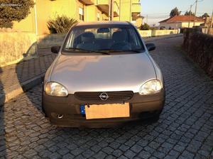 Opel Corsa B 12 valvulas Fevereiro/00 - à venda - Ligeiros