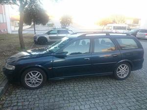 Opel Vectra Caravan Junho/00 - à venda - Ligeiros