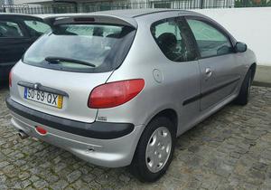 Peugeot 206 spor Dezembro/00 - à venda - Ligeiros