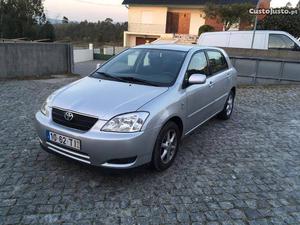 Toyota Corolla 1.4 VVT-i Abril/02 - à venda - Ligeiros