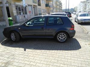 VW Golf 1.6 Confort Line Janeiro/02 - à venda - Ligeiros