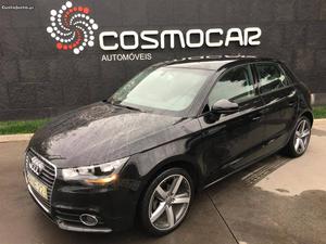 Audi A1 SportBack 1.6 TDI Agosto/12 - à venda - Ligeiros