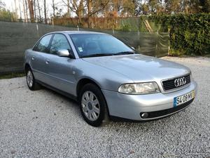 Audi A4 1.9 TDI 110cv Março/99 - à venda - Ligeiros