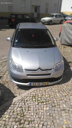 Citroën C4 2-portas Dezembro/04 - à venda - Ligeiros