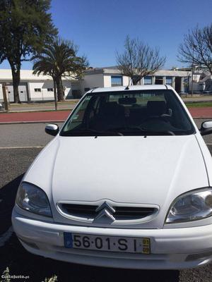 Citroën Saxo 1.1 exclusive Setembro/01 - à venda -