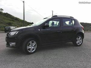 Dacia Sandero 0.9 Tce Stepway Março/14 - à venda -