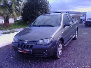 Fiat Strada 150euros mes Setembro/07 - à venda - Pick-up/