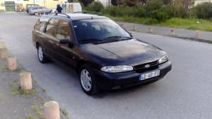 Ford Mondeo 1.8 td Outubro/96 - à venda - Ligeiros