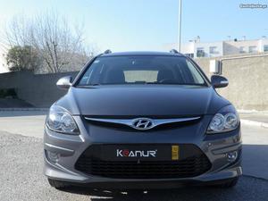 Hyundai i30 CW 1.4 CVVTi Blue C Maio/10 - à venda -