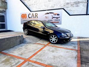 Mercedes-Benz C 220 CDI SPORT COUPE Julho/06 - à venda -