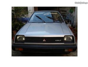 Mitsubishi Colt 1.3 Julho/82 - à venda - Ligeiros