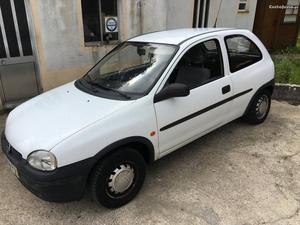 Opel Corsa 1.7d motor isuzu Janeiro/98 - à venda -