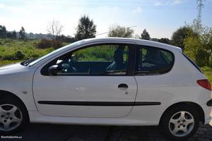 Peugeot 206 hdi Março/05 - à venda - Comerciais / Van,